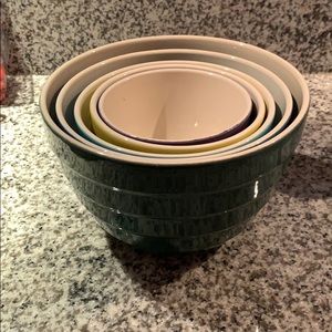 Crate and Barrel Nesting Bowls